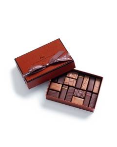 Gesture Gift Box 16 chocolates